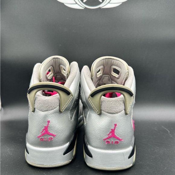 Jordan 6 Retro “Valentine’s Day” women’s size 8/6.5Y - Picture 3 of 7